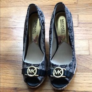 Michael Kors cute heels